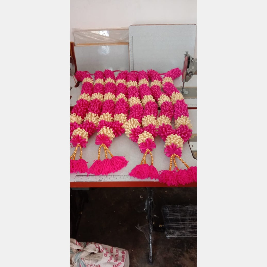 Palm Leaf Garland~ Size: 18*18