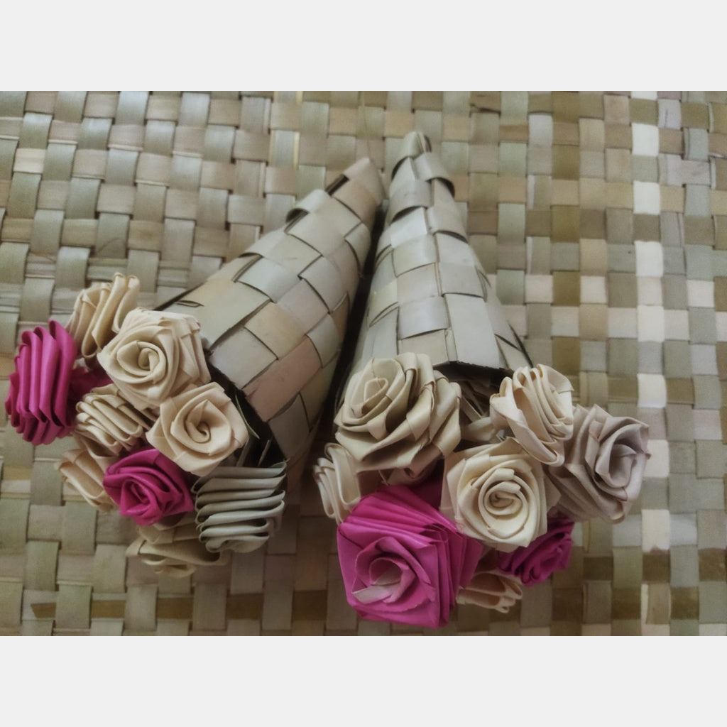 Palm Flower Vase with Base