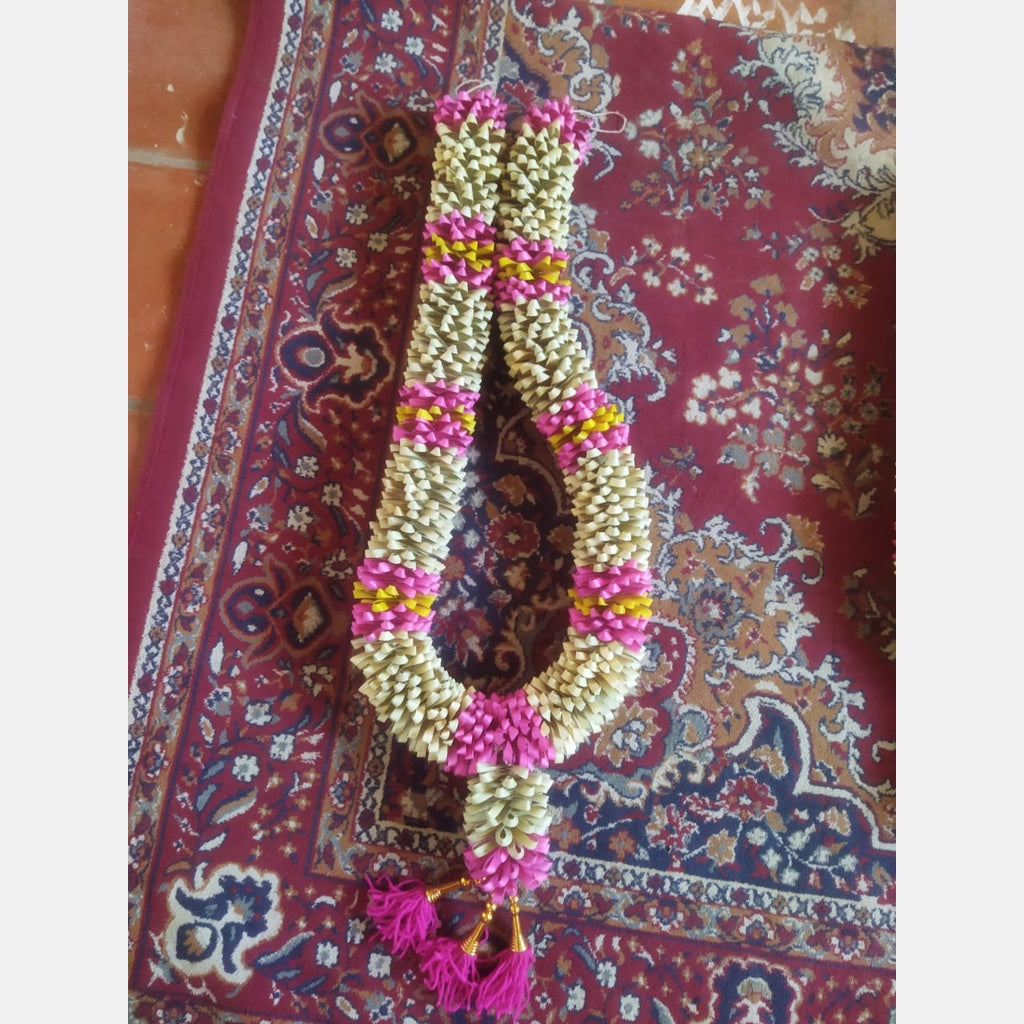 Palm Garland Saralai with colour~ Size: 10*10