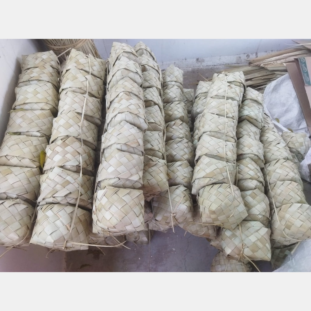 Palm Packing Food Box~ Size: 3*4