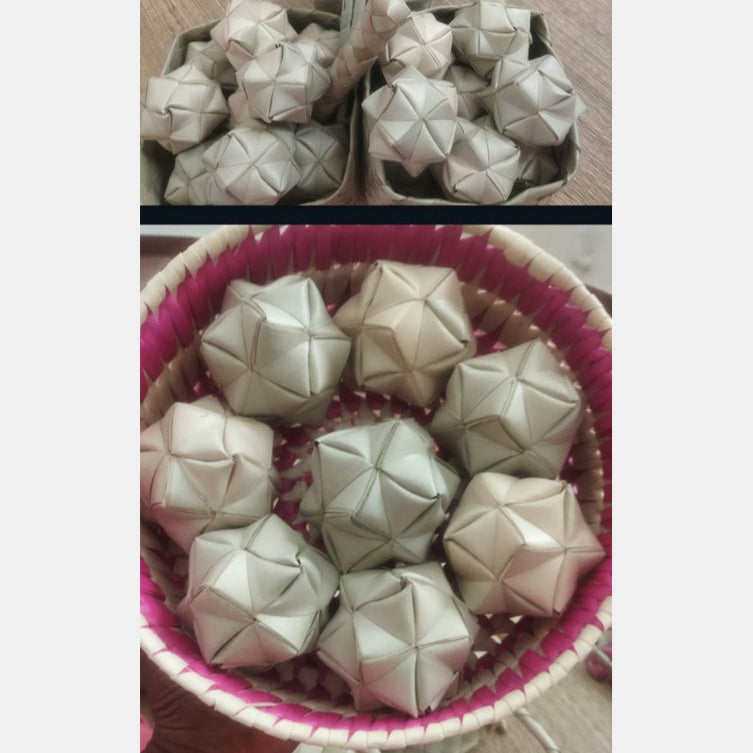 Palm Kids Rattle Round